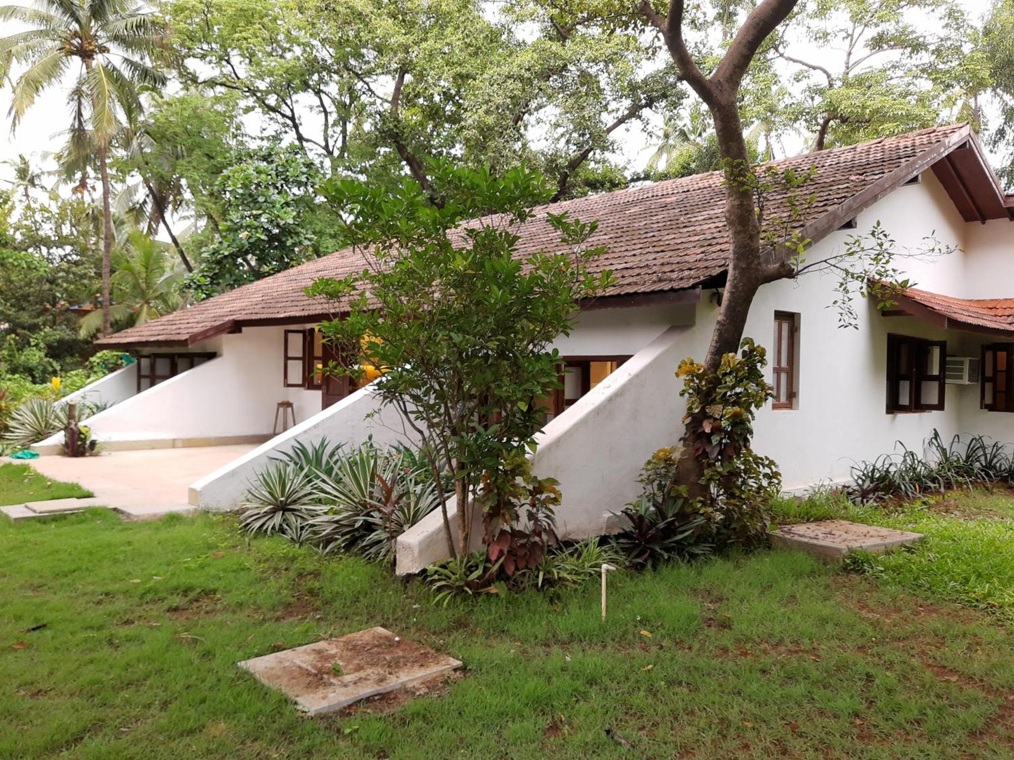Banyan House - Luxurious 4 Bedroom Villa On One Acre, Near The Beach Nagaon  Exteriér fotografie